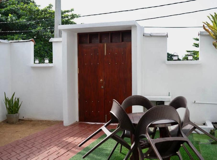 Luxury My Villa Bentota 200M Bentota Beach Екстер'єр фото